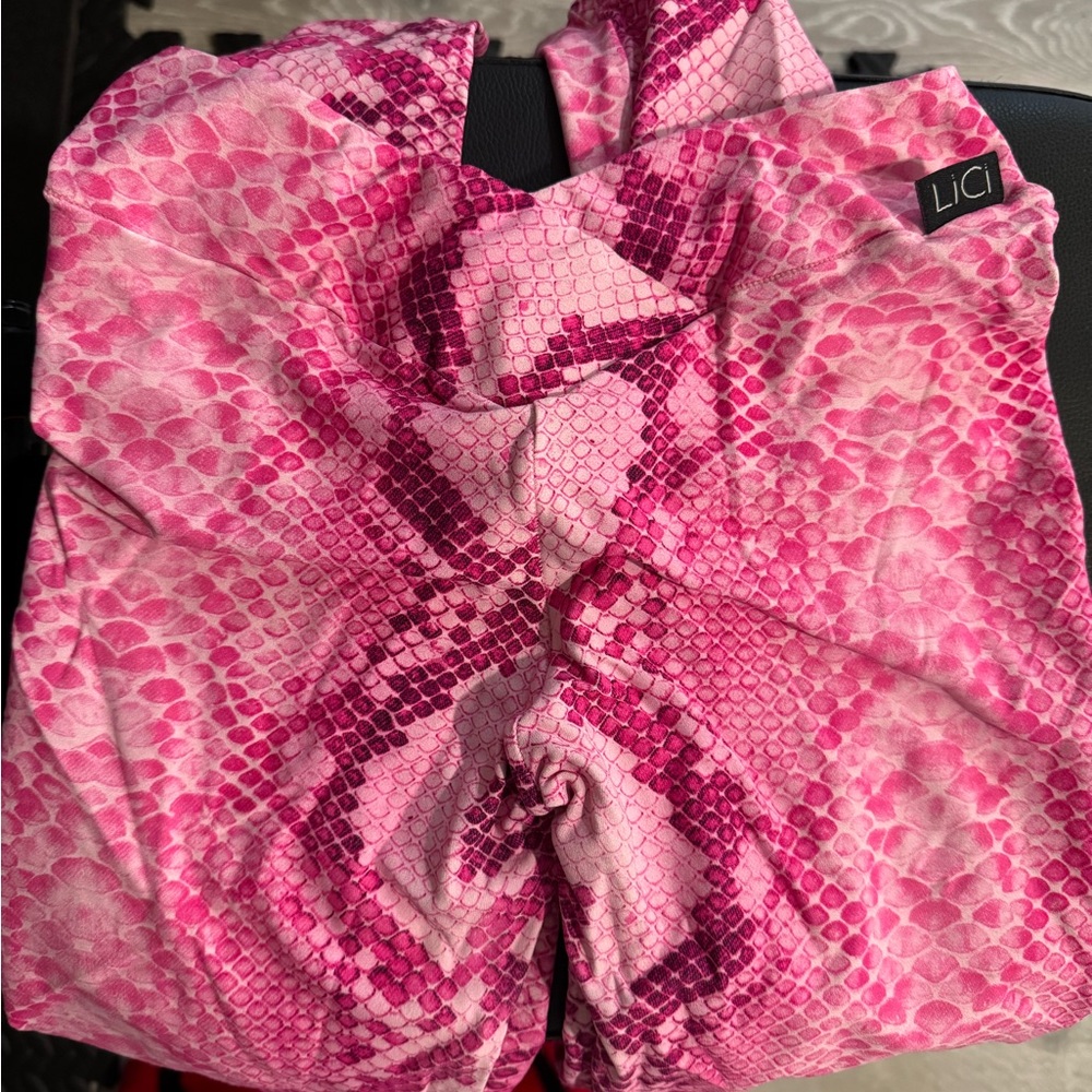 Barbie pink boa Lici workout set - limited edition
